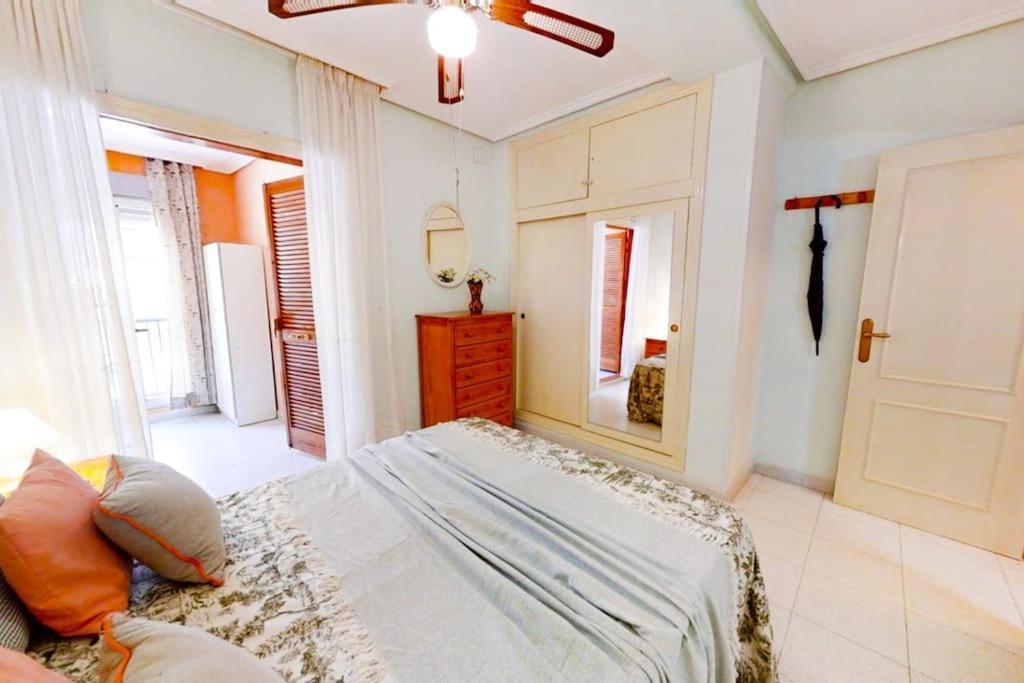 Cozy 2 Bed Apartment Playa De Los Locos Торевьиа Экстерьер фото