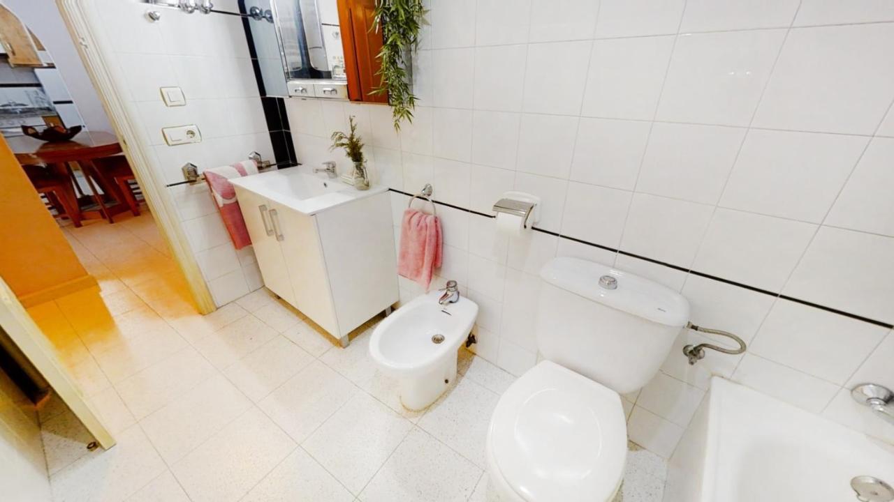 Cozy 2 Bed Apartment Playa De Los Locos Торевьиа Экстерьер фото